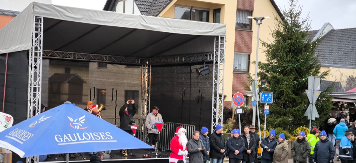 Adventsmarkt_Kriftel_2025_CD 12_Vortrag Weihnachtsgedicht