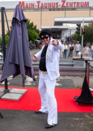Horst Debnar Daumler<br>Elvis